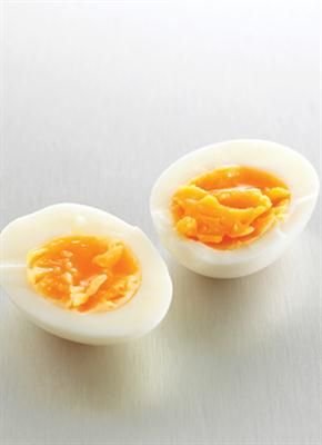 Telur Rebus adalah makanan rendah kalori karena hanya terdiri dari 120 kalori